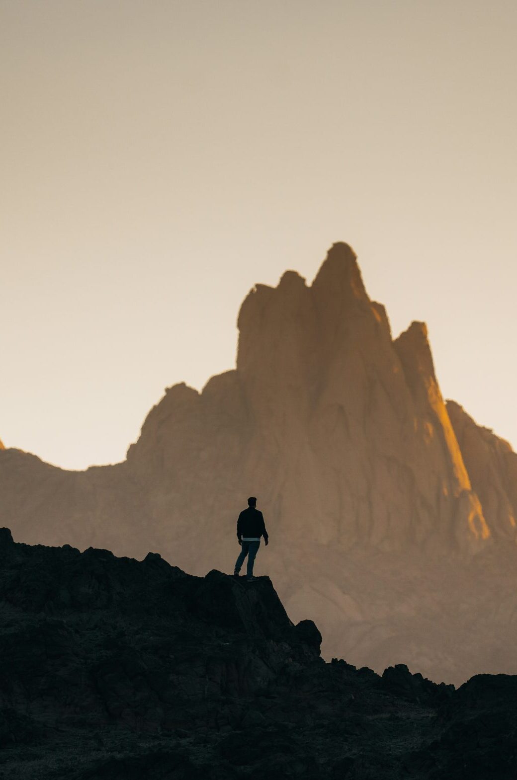 neom-gOqBe7ropxM-unsplash